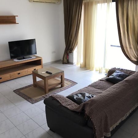 Swieqi Semi Detached Maisonette San Ġiljan Extérieur photo