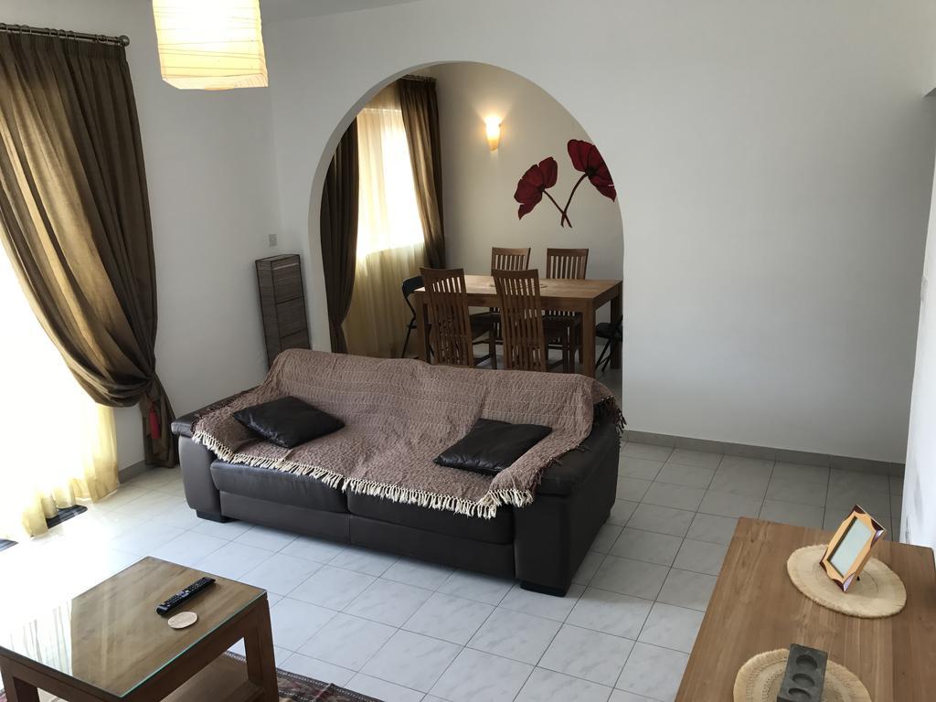 Swieqi Semi Detached Maisonette San Ġiljan Extérieur photo