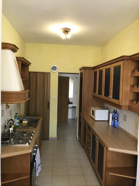 Swieqi Semi Detached Maisonette San Ġiljan Extérieur photo